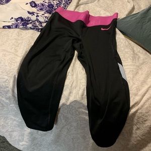 Nike pro crop leggings NEVER WORN